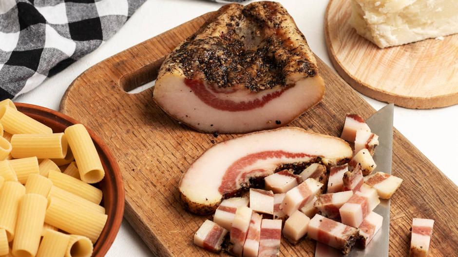 Guanciale, el bacon italiano que arrasa en la carbonara