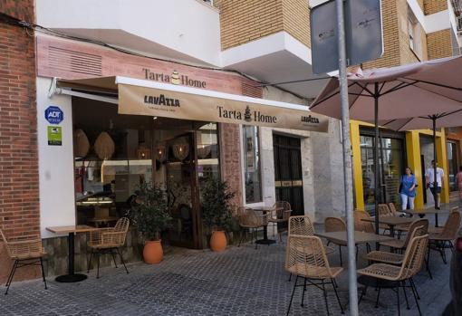 Tarta Home llega a Triana y completa su carta de  dulces con una propuesta salada y «healthy»