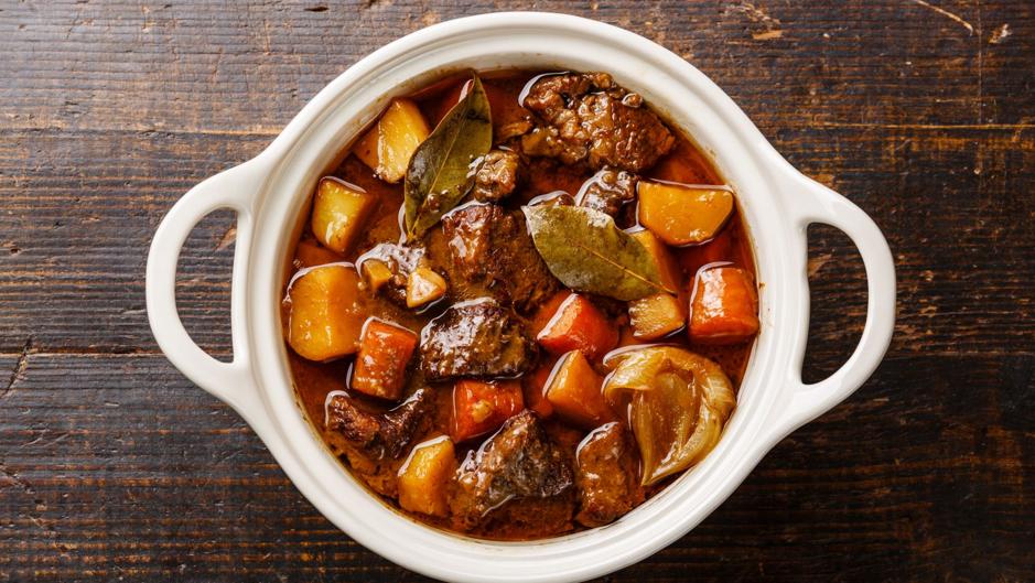 Por qué debes usar una hoja de laurel en todos los guisos