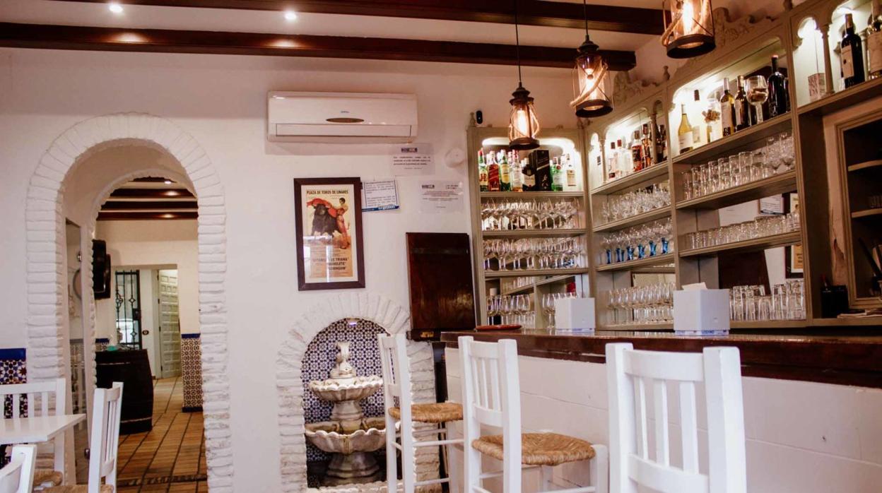 Taberna Casa Pepe Salinas estrena carta de tapas en su zona de barra