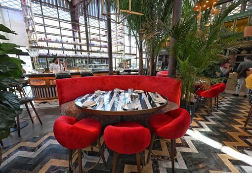 El Mercado del Barranco regresa tras una profunda reforma que busca atraer al sevillano