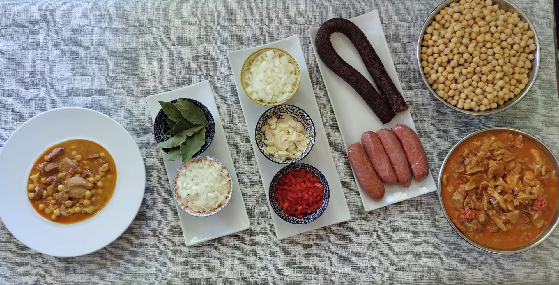 Los secretos del potaje de callos con garbanzos de La Yerbabuena