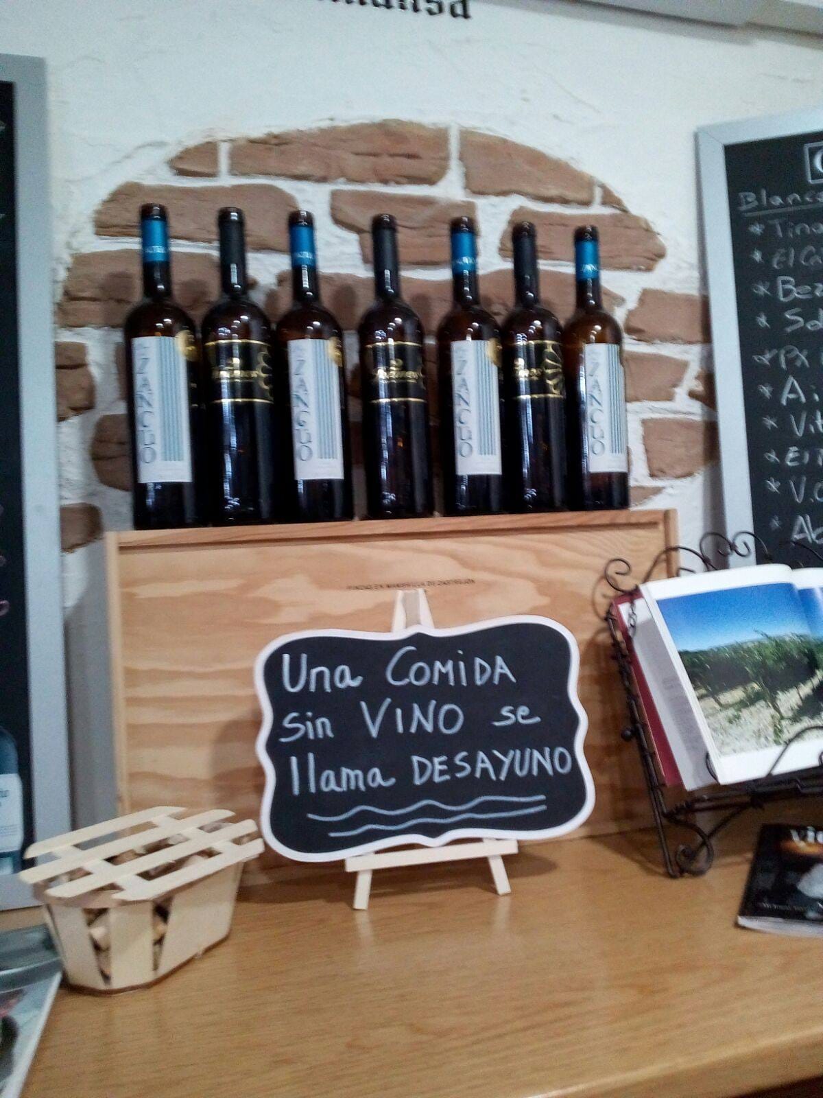 La Taskita del Sibarita, un lugar para amantes de vino en Palma del Río