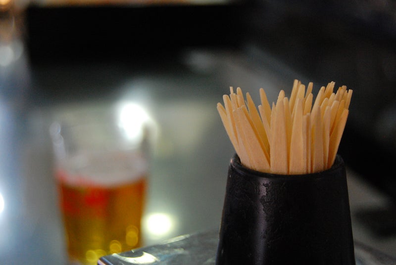 Las cabrillas se sirven con pan 742. Las cabrillas se sirven con pan