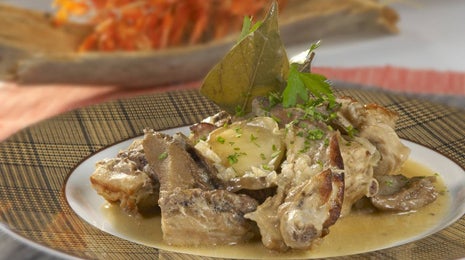 Conejo guisado con setas - Gurmé