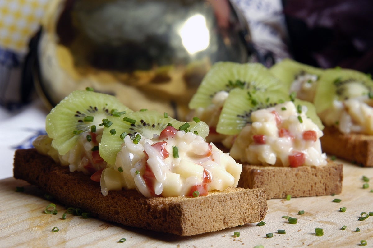 Canapé de arroz con kiwi - Gurmé