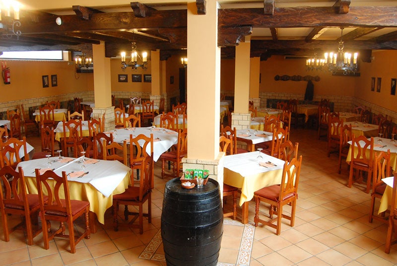 Olores de olla y caldo en Constantina 1540. Olores de olla y caldo en Constantina