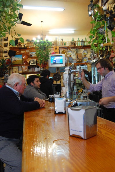 La vida plena de un bar 1556. La vida plena de un bar