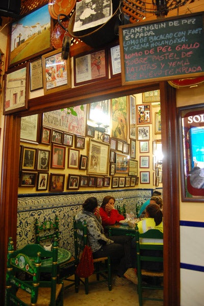 La vida plena de un bar 1557. La vida plena de un bar