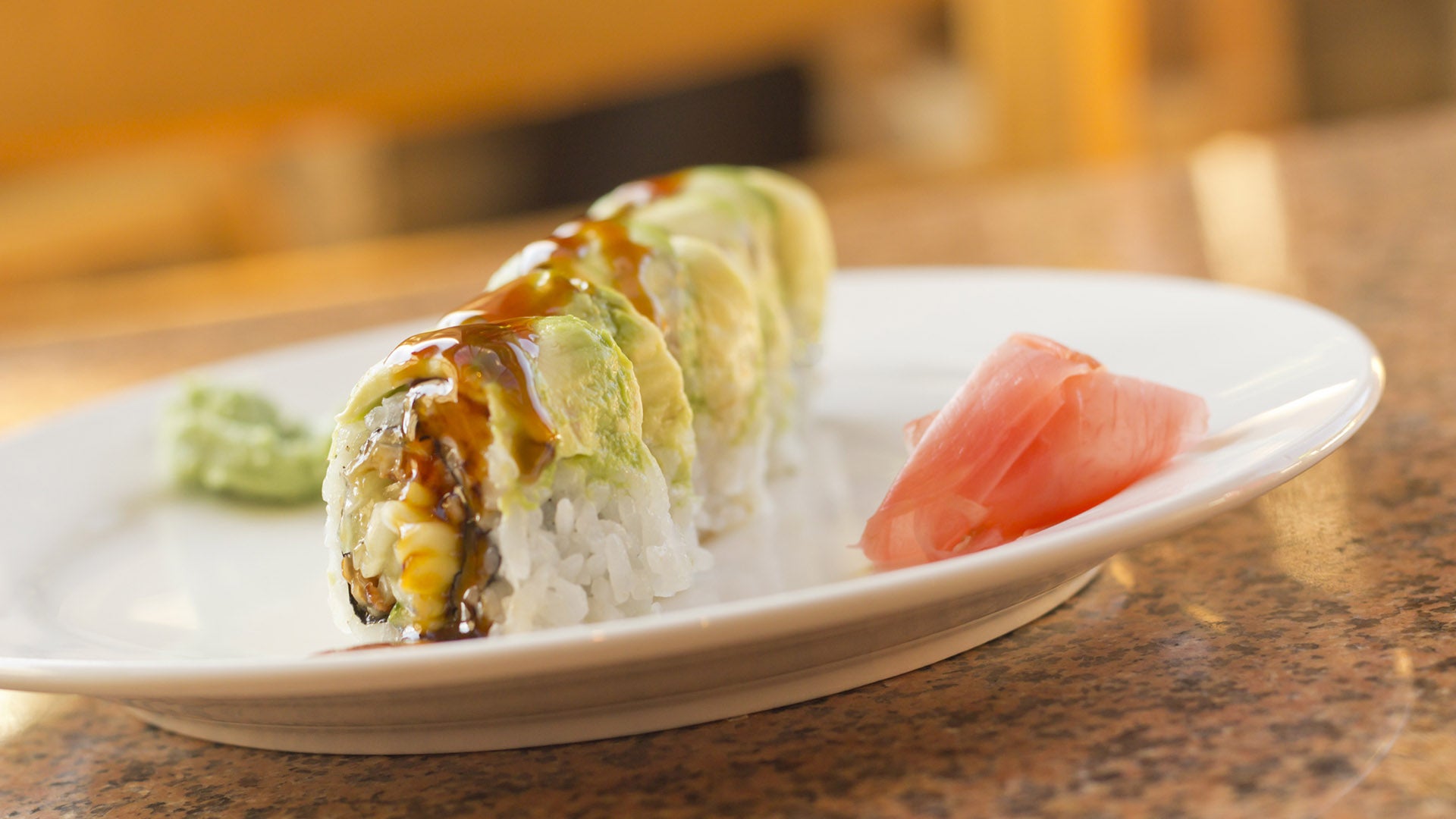 Rollitos de alga nori con verduras en tempura - Gurmé