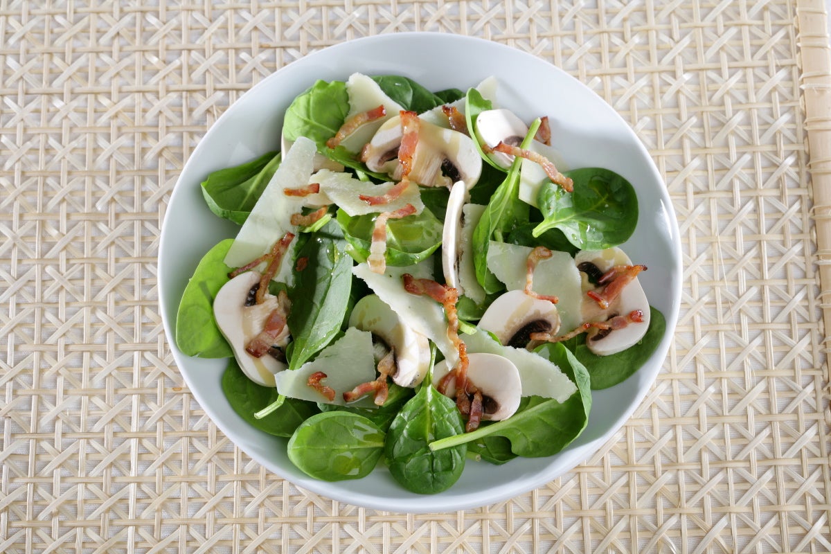Ensalada de espinacas y parmesano - Gurmé