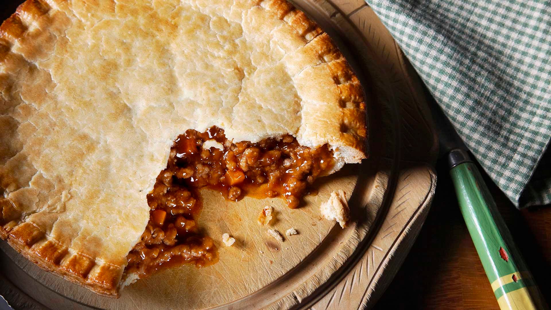 Empanada de carne con chile y pimientos