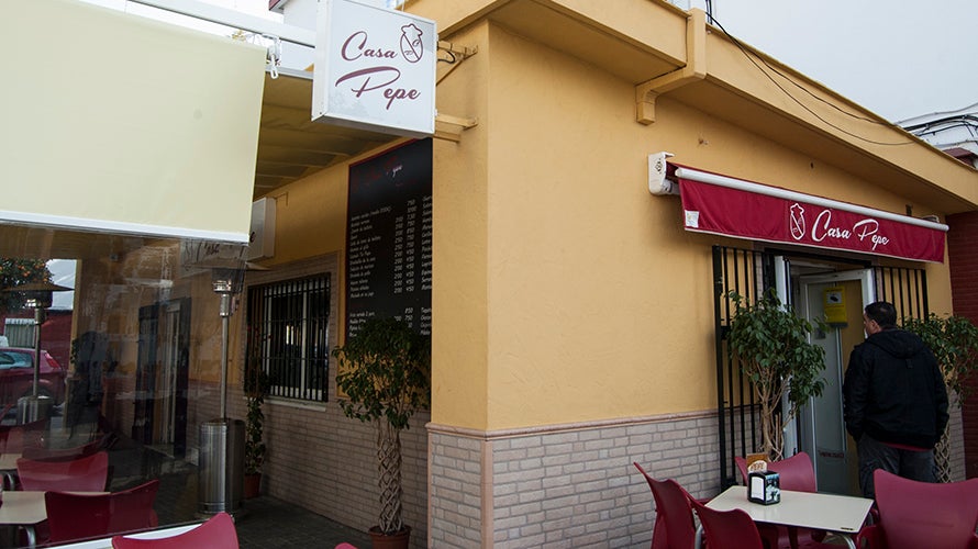 casa-pepe-tapas (1). Terraza Casa Pepe en Tiro de Línea