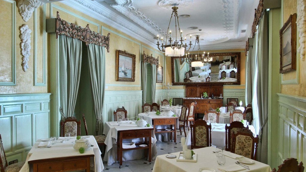Taberna del Alabardero en Sevilla. 