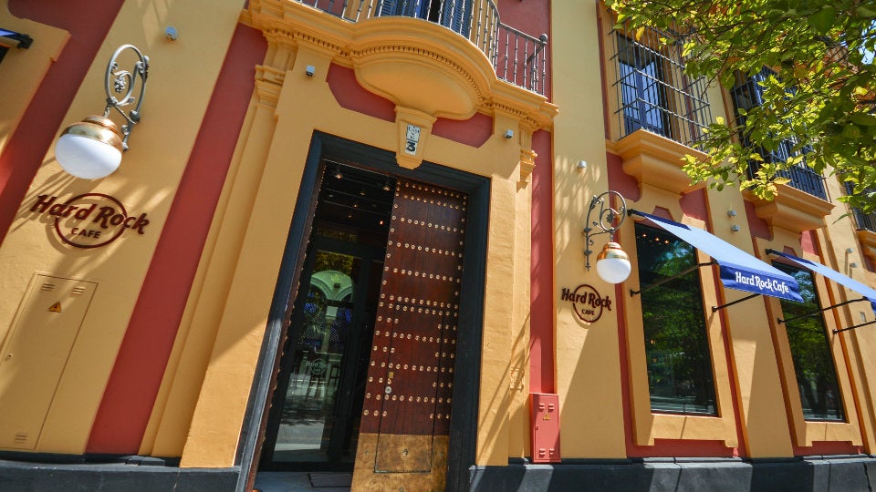 hard-rock-cafe-2. hard rock cafe