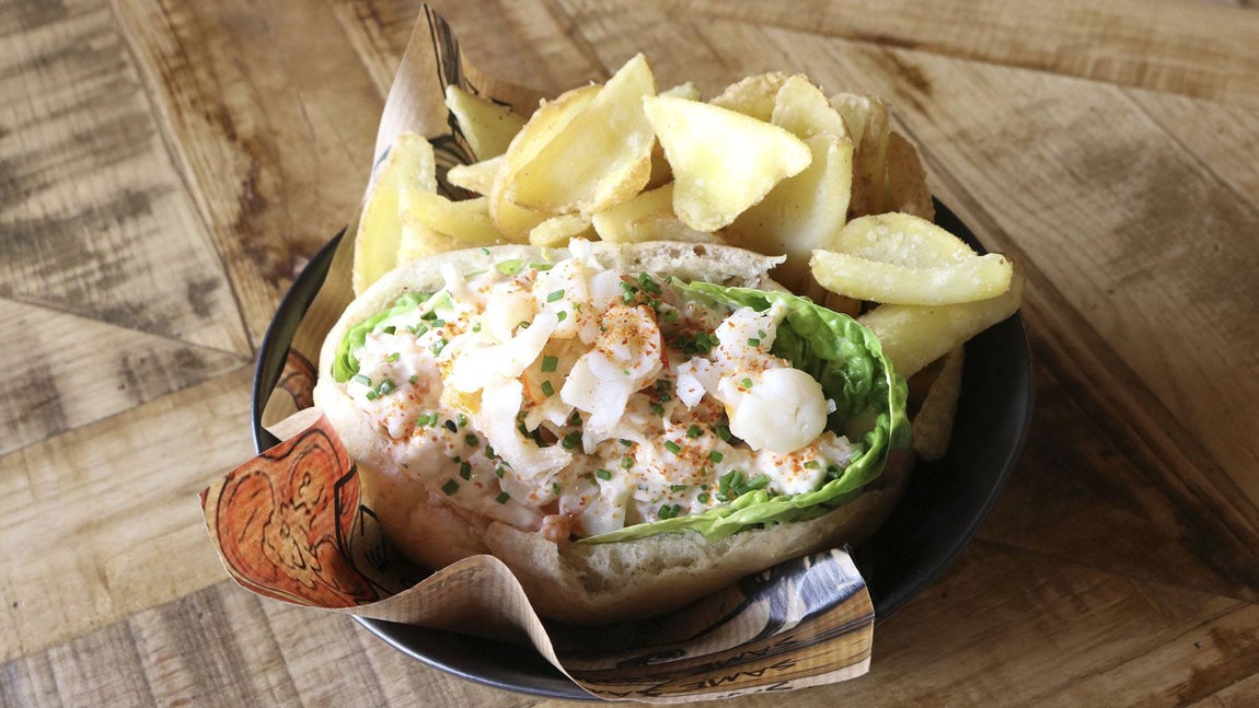 Lobo_Lopez_2017_110.jpg Hot Lobster. 