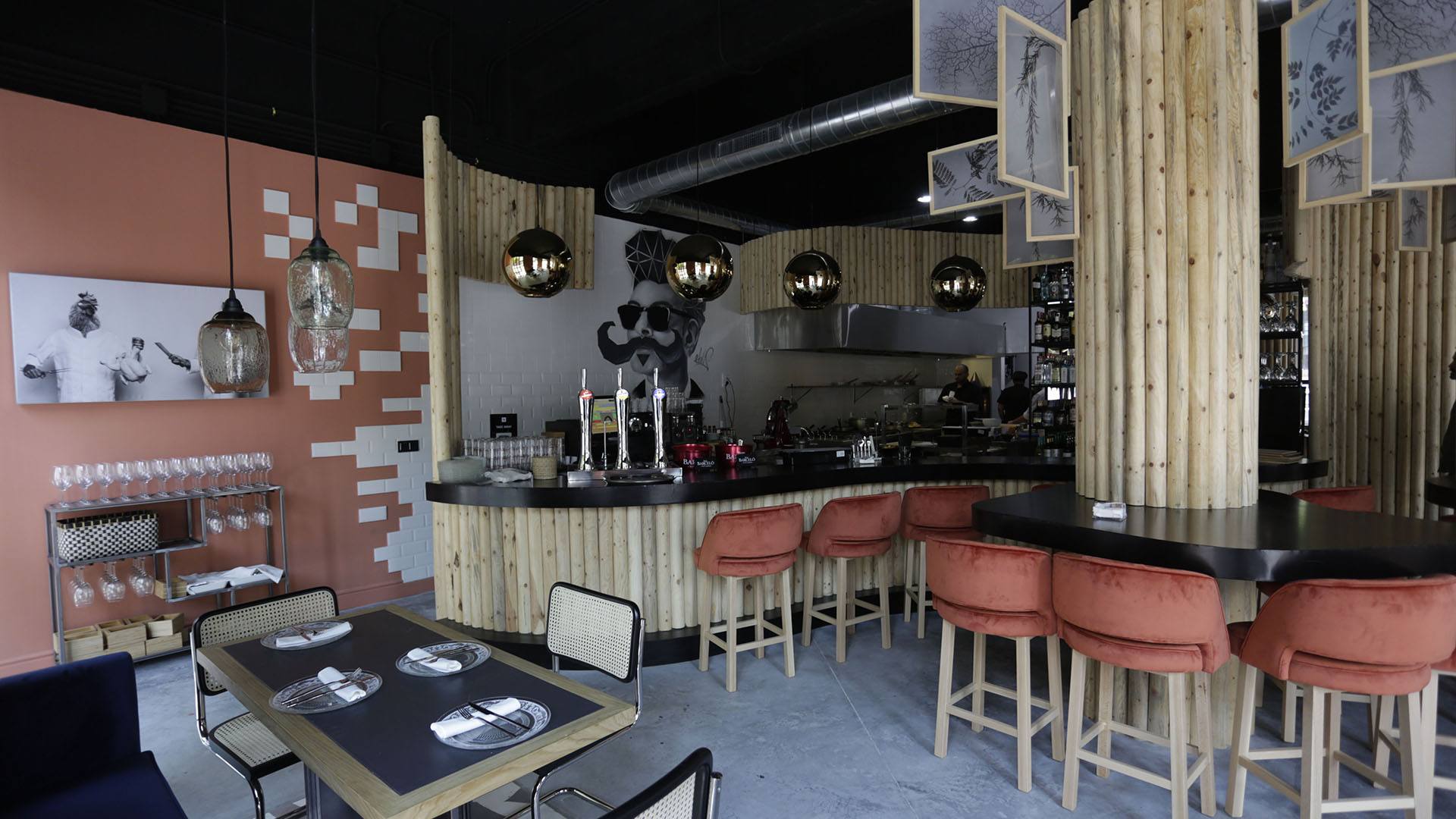 Estragón, cocina vanguardista y copeo de moda en El Porvenir