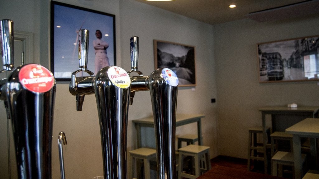 La Grulla en Sevilla. La Grulla en Sevilla