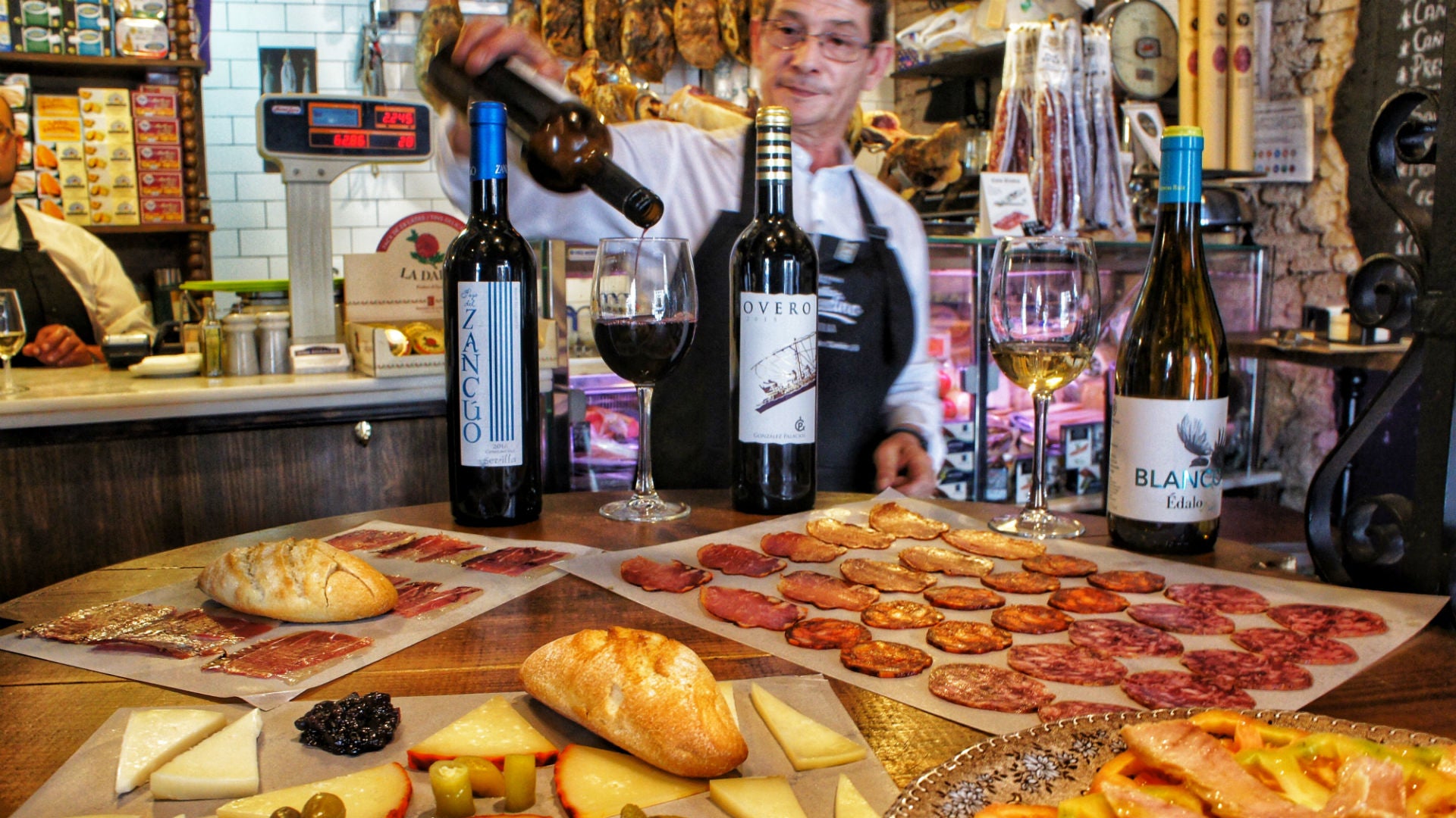 Calles con mucho sabor: ¿Qué se cocina en Hernando Colón?