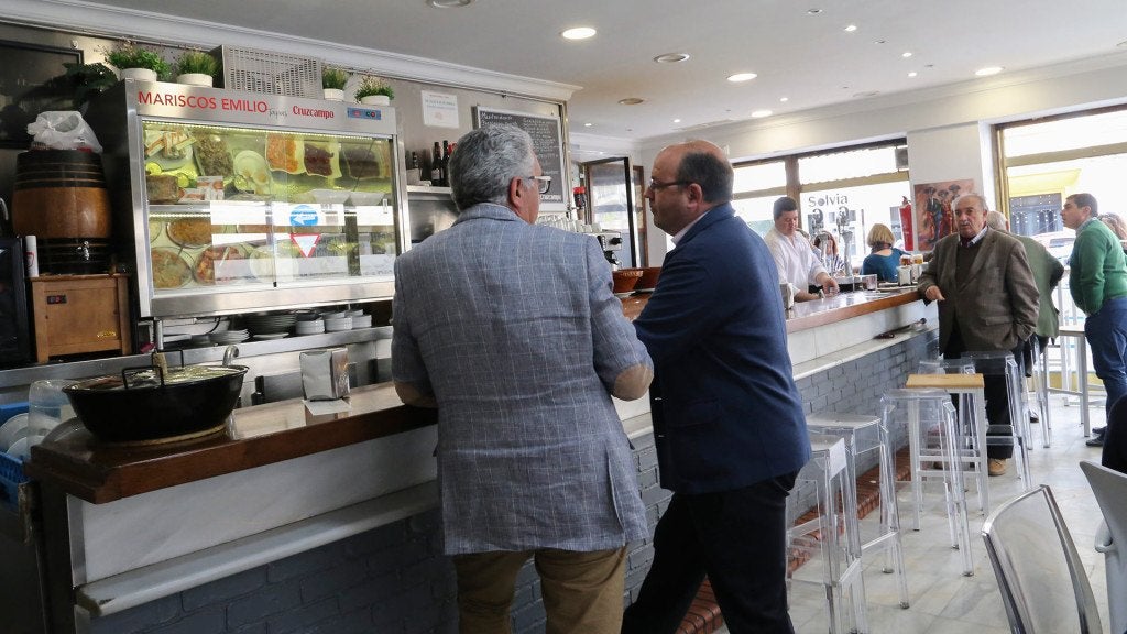 Mariscos Emilio Tapas. 