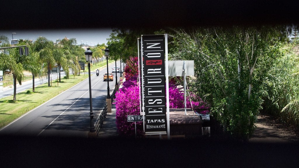 Restaurante Esturión en Coria del Río. 