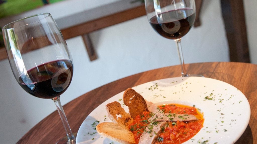 Restaurante A Banda en Sevilla. 