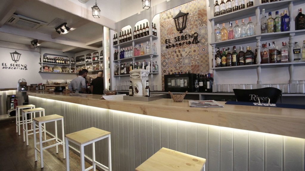 Abacería El Sereno en el centro de Sevilla. Abacería El Sereno en el centro de Sevilla