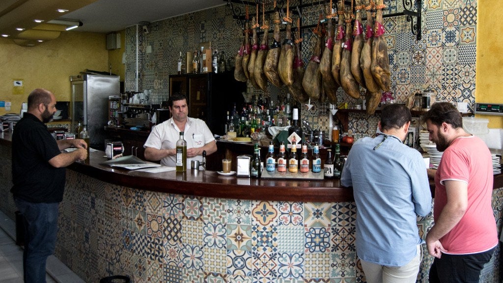 Restaurante Casa Ruiz en Sevilla Este. Restaurante Casa Ruiz en Sevilla Este