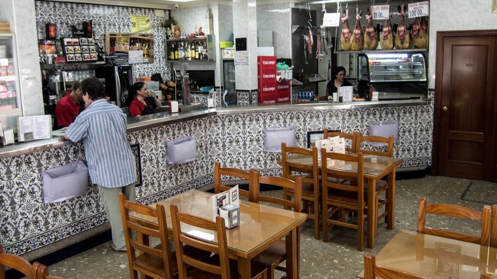 Bar El Tropiezo en Triana. Bar El Tropiezo en Triana