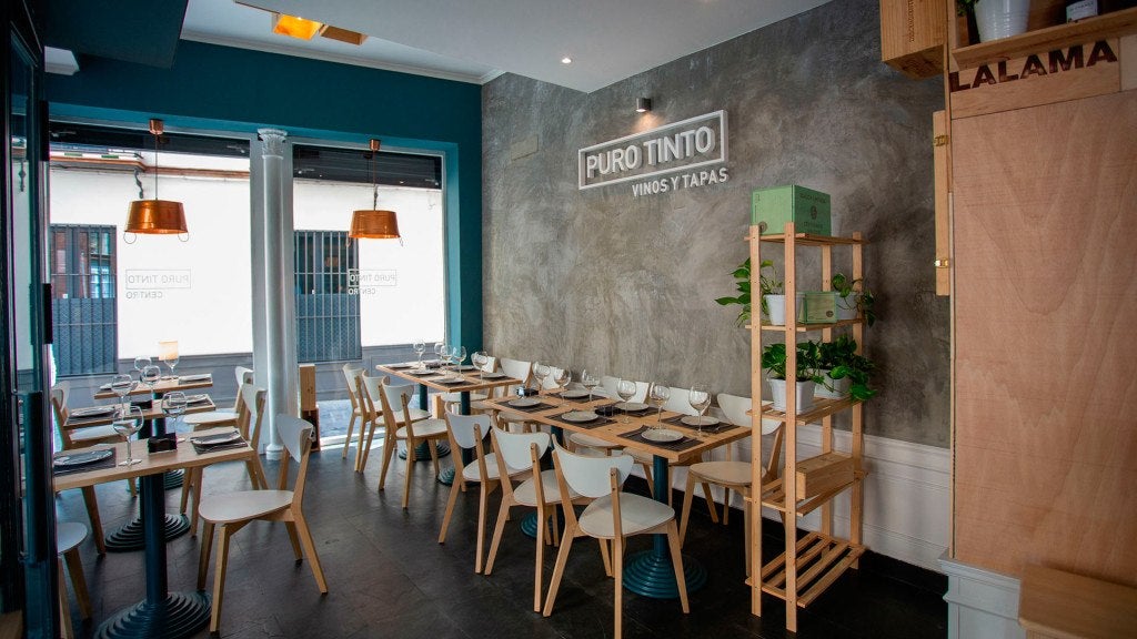 Puro Tinto en el centro de Sevilla. Puro Tinto en el centro de Sevilla