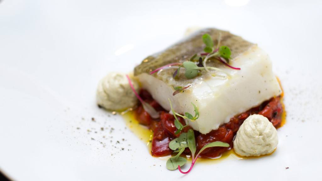 Sal y Tomate en Los Remedios, Sevilla. Sal y Tomate en Los Remedios, Sevilla