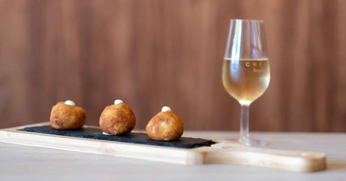 Apertura: Maestro Rufino, una abacería con cocina ibérica en la Alameda