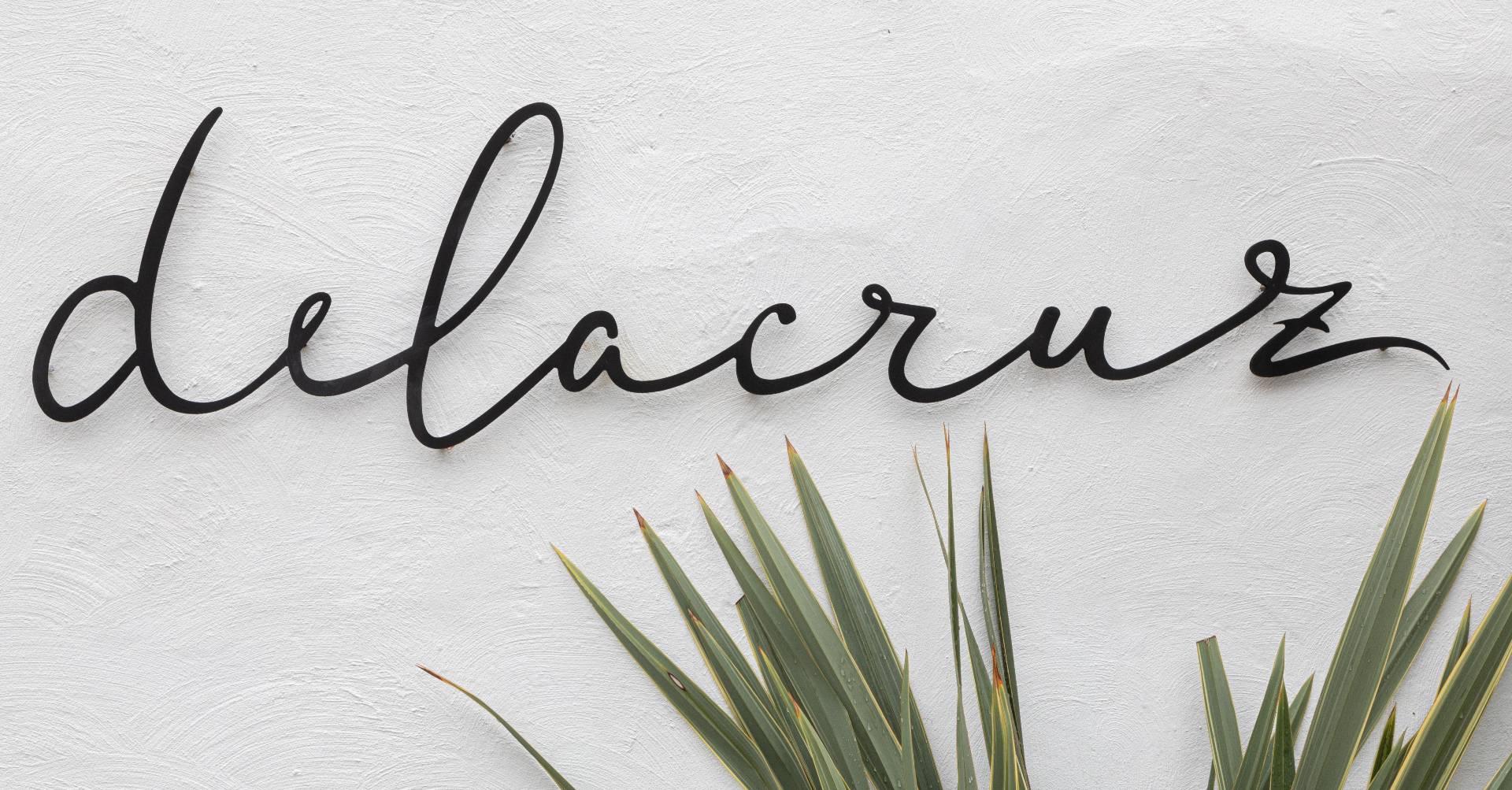 Apertura: Ovejas Negras da el salto a Tomares con Delacruz