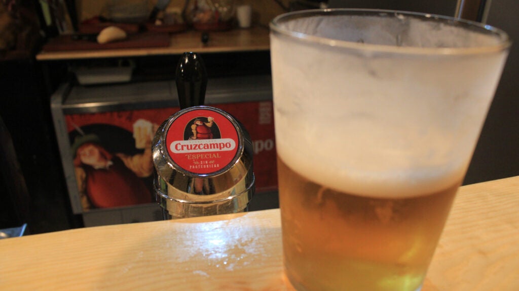 cruzcampo-jara-triana. 