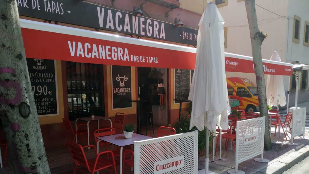vacanegra sevilla. 