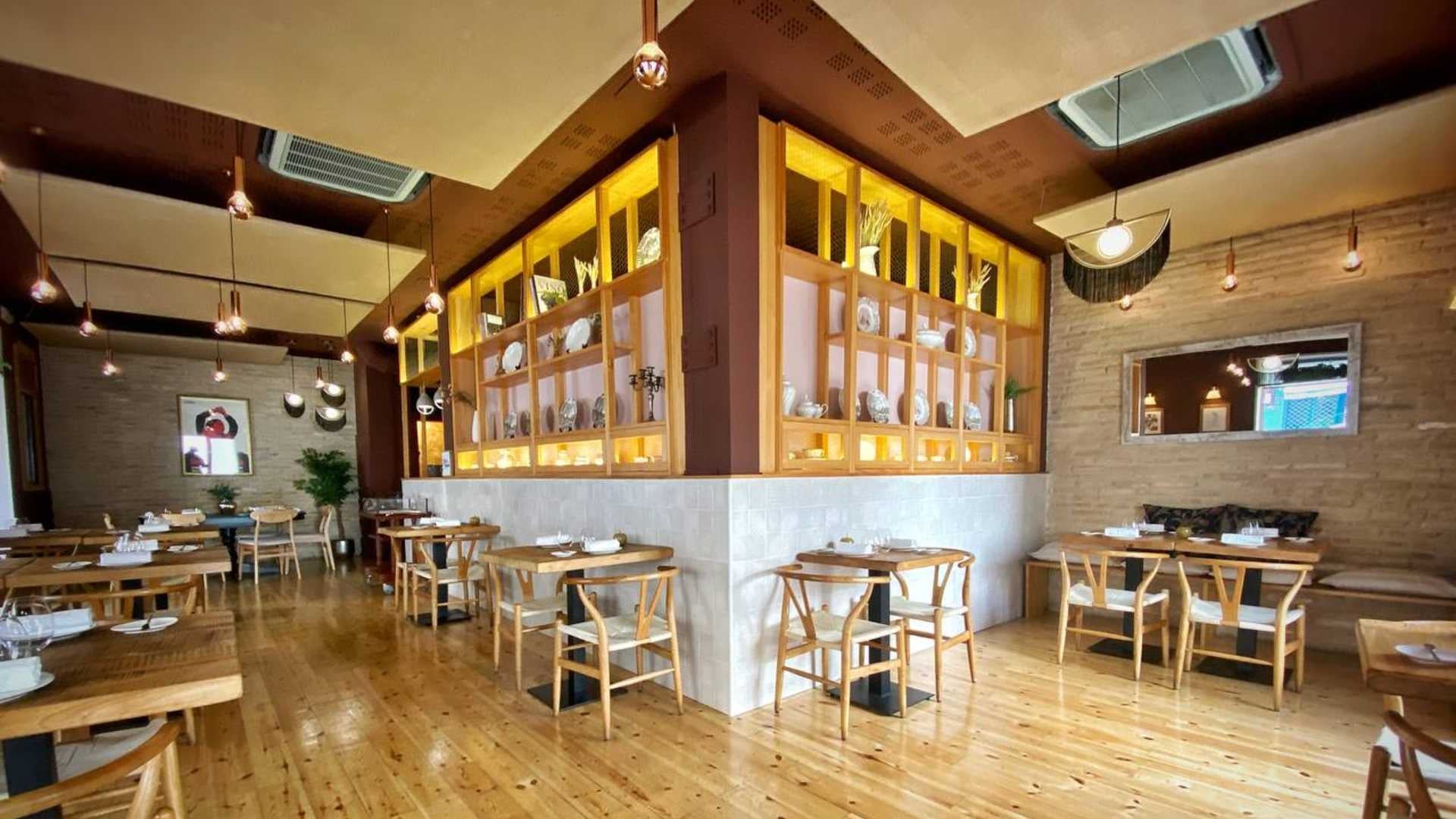 Apertura: Javi Abascal llega a El Arenal con Plato Jondo