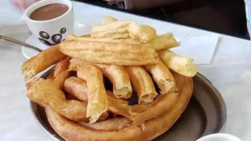 Dónde comer los mejores churros con chocolate en Sevilla