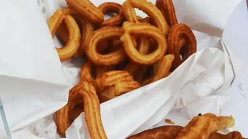 Dónde comer los mejores churros con chocolate en Sevilla