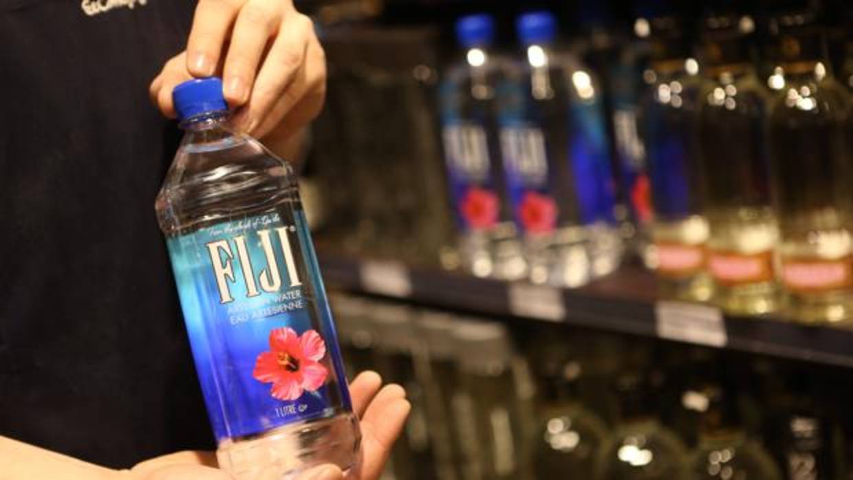 Los bares deberán ofrecer agua a todos los comensales