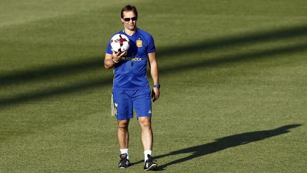 Julen Lopetegui, durante un entrenamiento de la selección