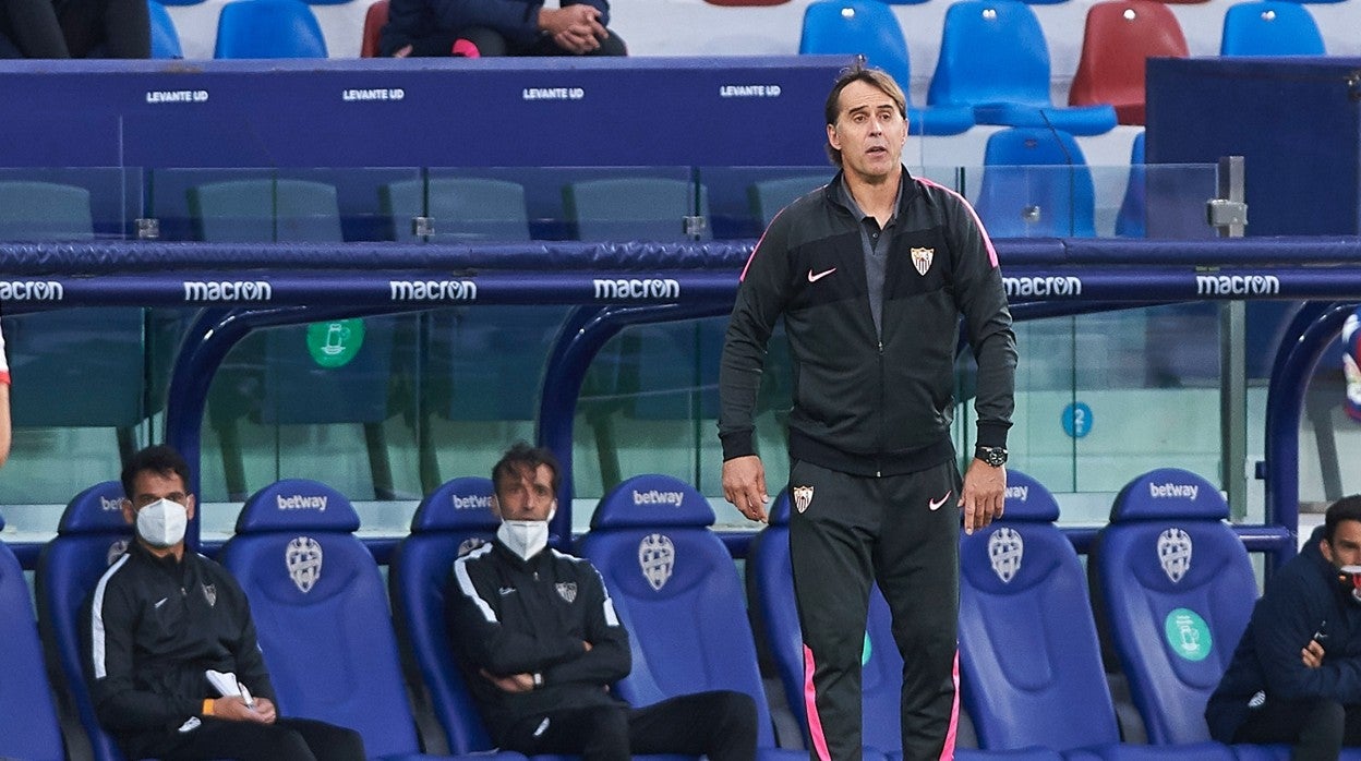 Lopetegui, en el Levante-Sevilla