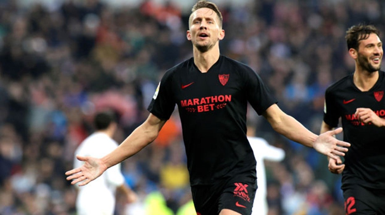 De Jong, en un partido con el Sevilla