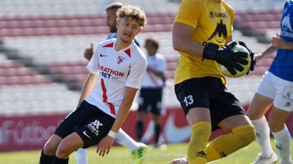 Simo deja el Sevilla y emprende un nuevo camino