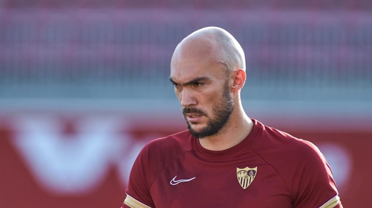 Sevilla - Celta, alineaciones oficiales: Dmitrovic vuelve; Corona, titular