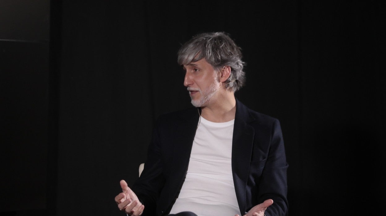 Pablo Alfaro, durante su intervención en Encuentros +Nervión