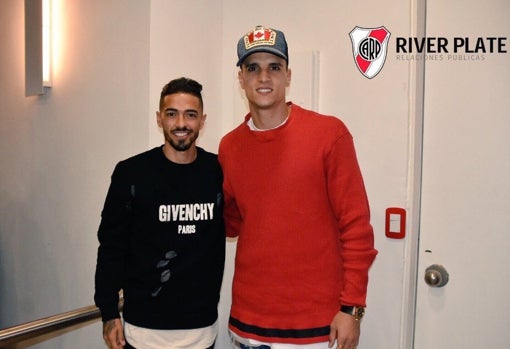 Manuel Lanzini y Erik Lamela durante un encuentro de River Plate al que ambos fueron invitados por el club millonario durante sus vacaciones