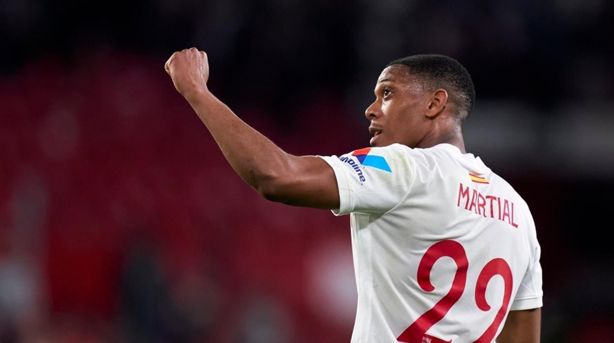 Sevilla - Granada, alineaciones oficiales: Lopetegui sigue confiando en Martial