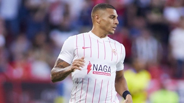 Diego Carlos: «Después de marcar el gol aflojamos un poco la intensidad»