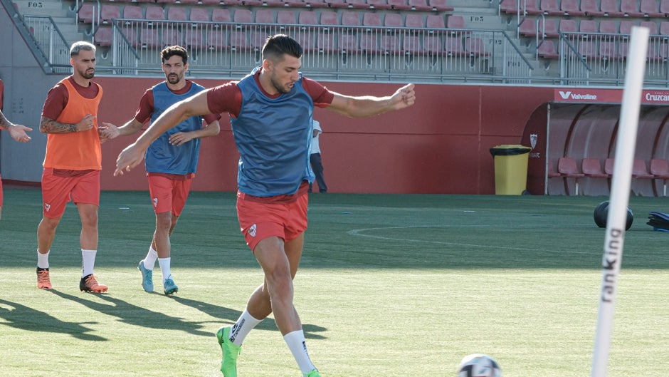 Rafa Mir y una pretemporada para imponerse