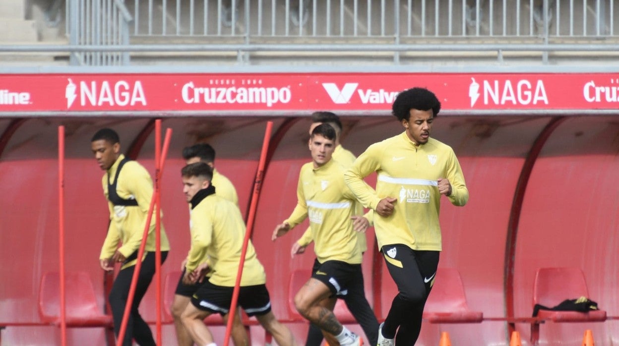 Koundé, en un entrenamiento de la pasada temporada